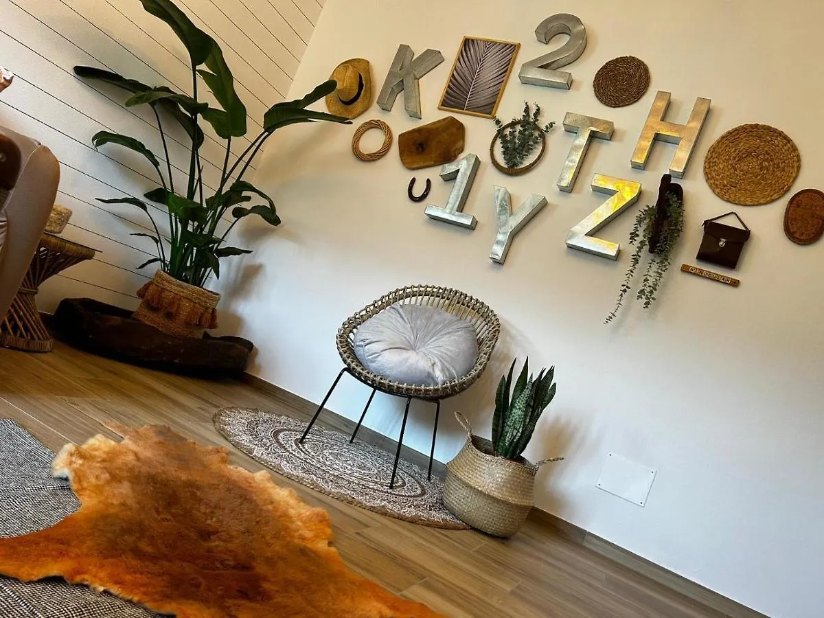 Apartment Tropical Home Porto Ceresio
