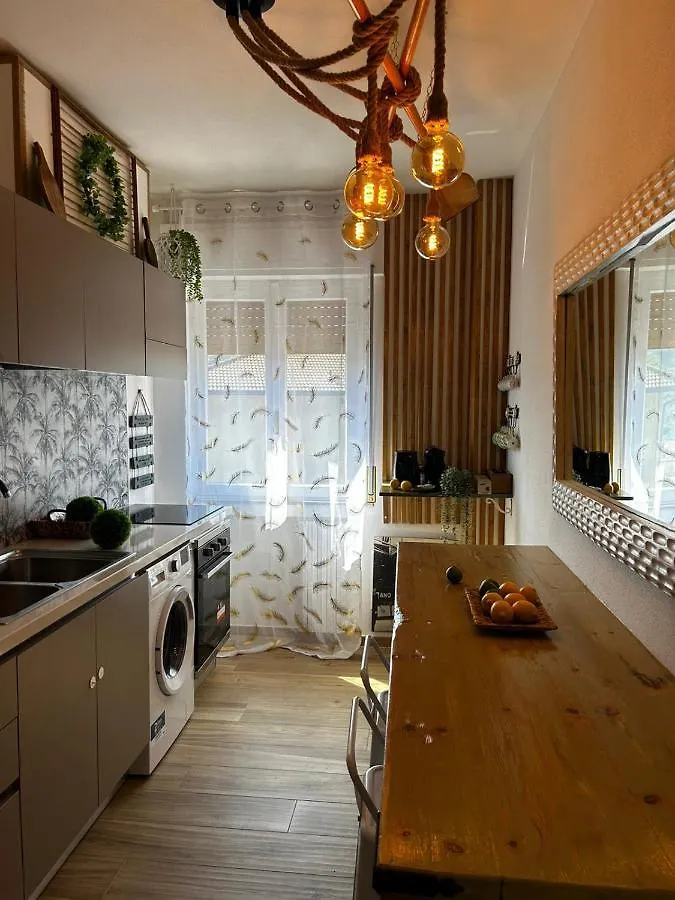 Tropical Home Порто-Черезио